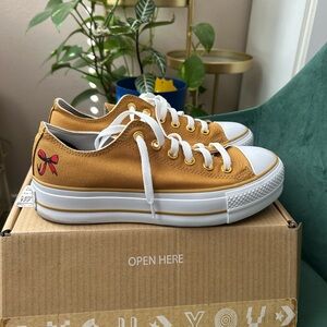 Converse Women’s Mustard Canvas Low-Top Sneakers with Red Bow